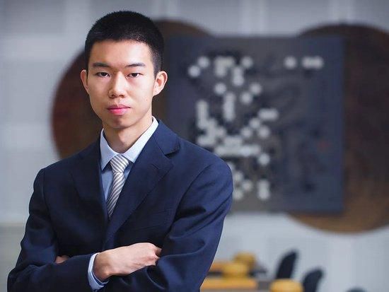 男女叉下体视频